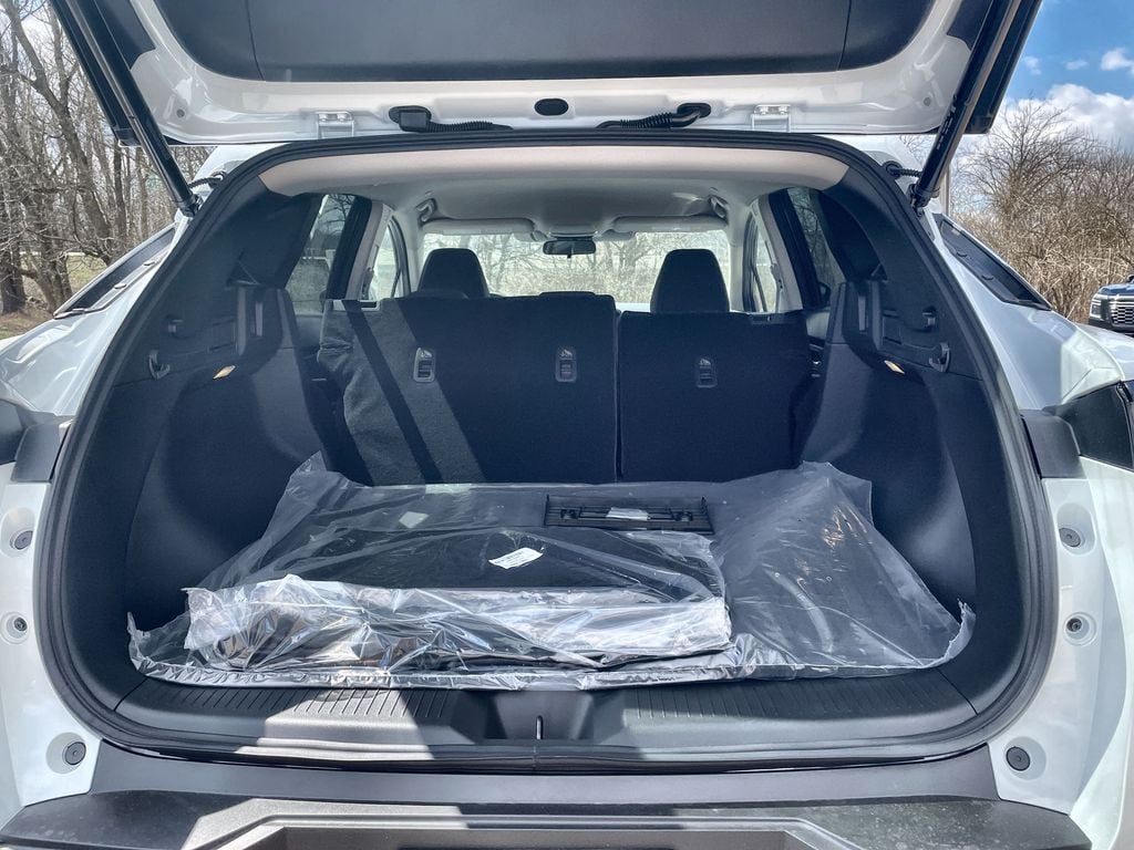 2025 Nissan Murano SV - Photo 16