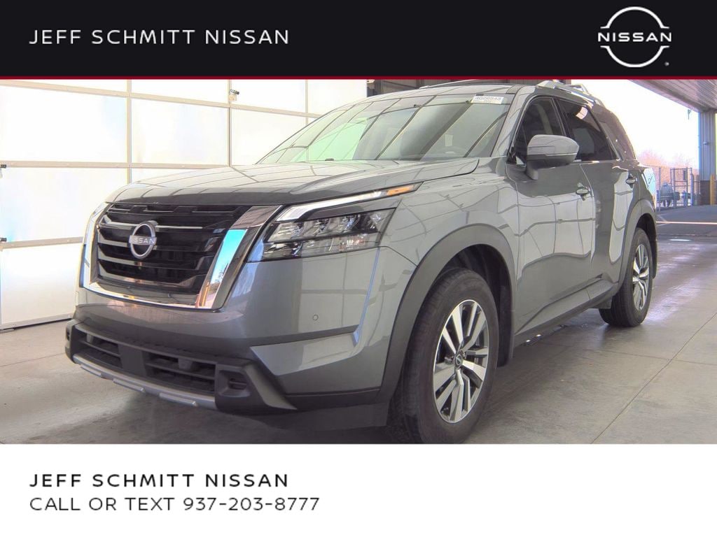 Certified 2025 Nissan Pathfinder SL SUV