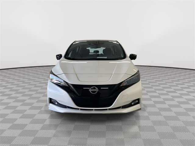 2024 Nissan Leaf SV Plus photo 4