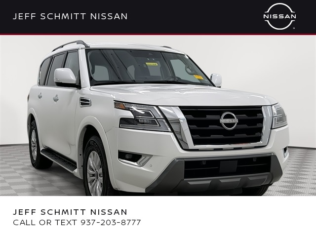 2023 Nissan Armada SV's photo