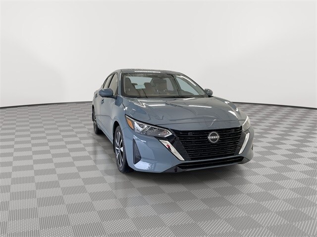 2025 Nissan Sentra SV photo 3