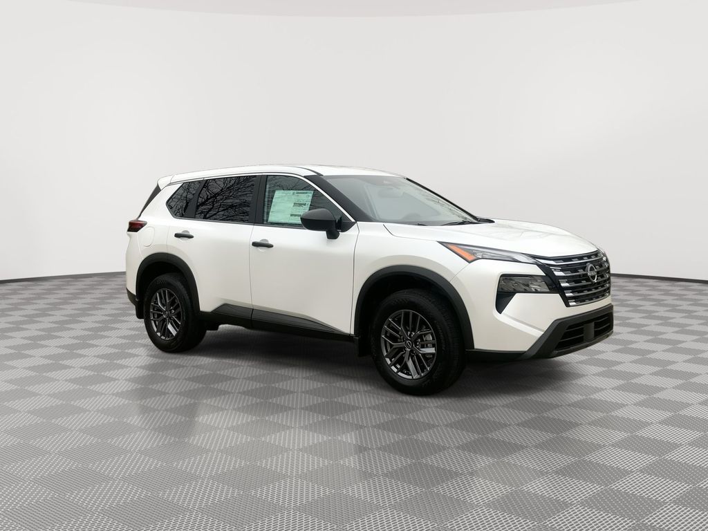 2025 Nissan Rogue S - Photo 14