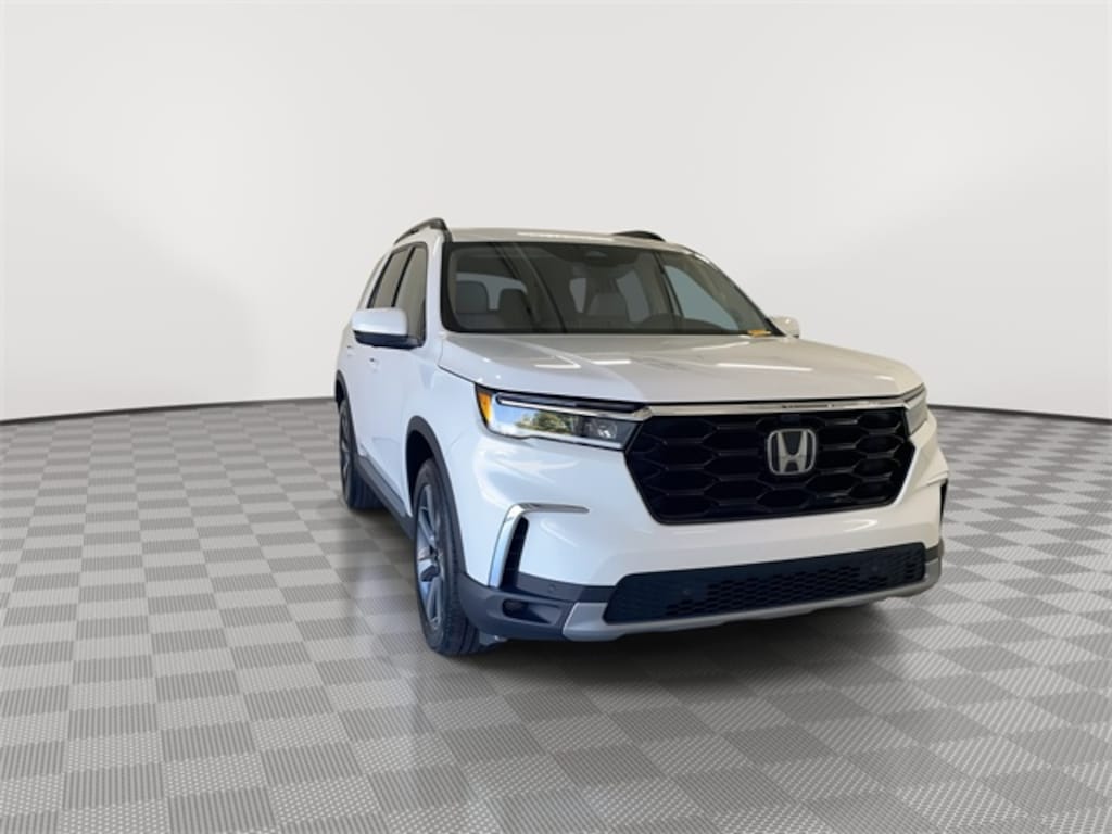 Used 2023 Honda Pilot Elite SUV