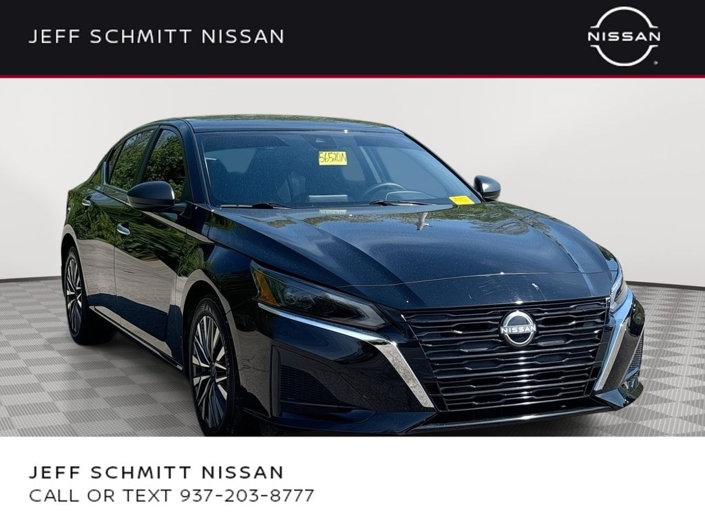 Certified 2025 Nissan Altima SV Sedan