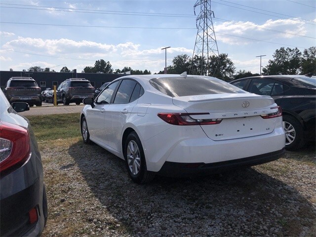 2025 Toyota Camry LE photo 3