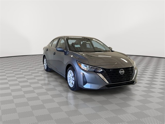 2025 Nissan Sentra S photo 2