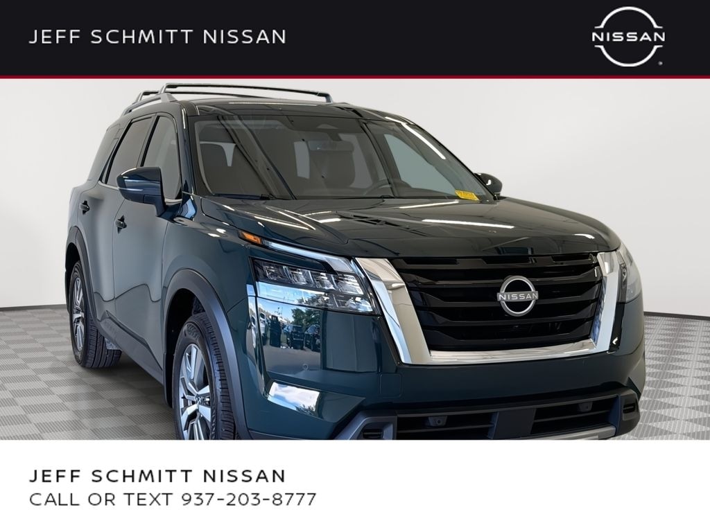 Certified 2025 Nissan Pathfinder SL SUV