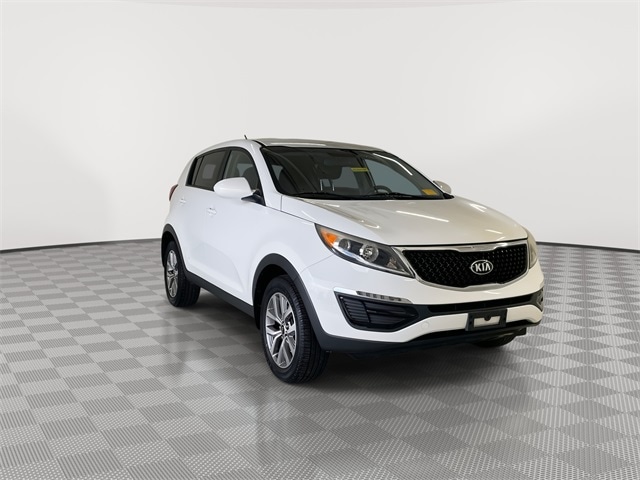 Used 2016 Kia Sportage LX with VIN KNDPB3AC3G7867963 for sale in Beavercreek, OH