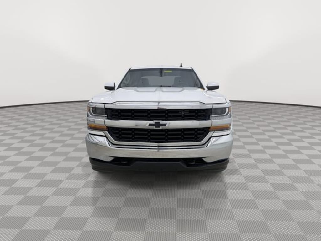 Used 2018 Chevrolet Silverado 1500 LT Truck Crew Cab
