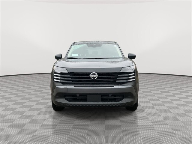 2025 Nissan Kicks S photo 2