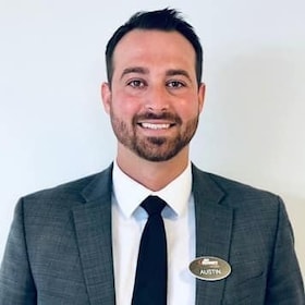 Staff member Austin Pressly from 4ae74ac261b3