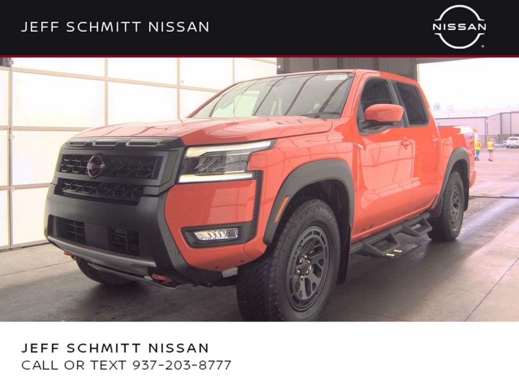 2025 Nissan Frontier PRO-4X Crew Cab 4X4's photo