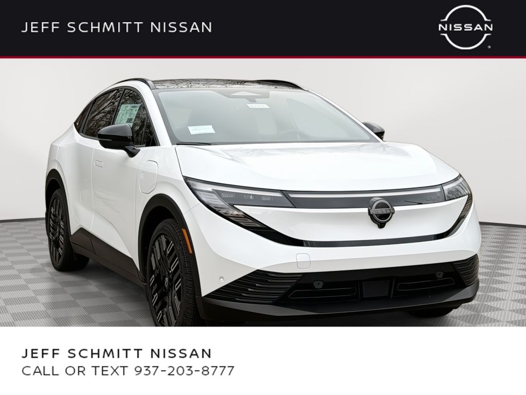 2026 Nissan Leaf Platinum+'s photo