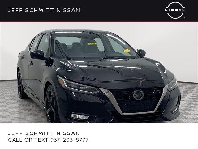 2023 Nissan Sentra SR's photo