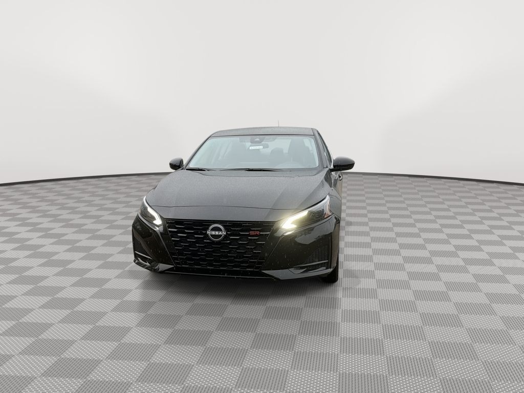 New 2026 Nissan Altima SR Sedan