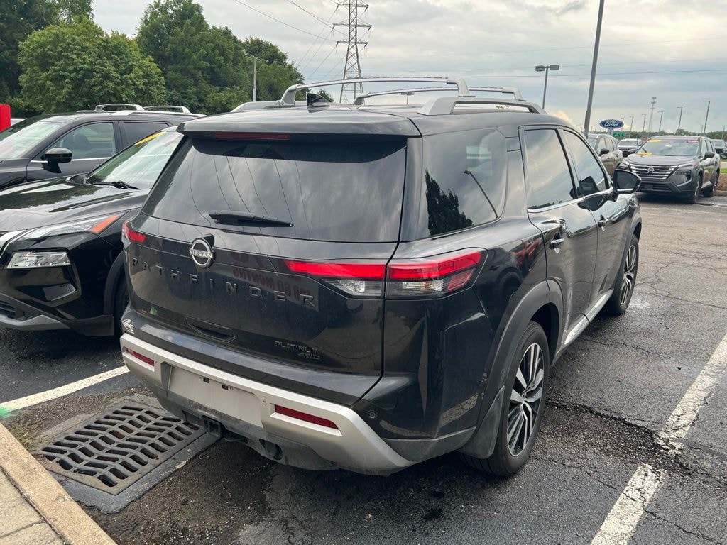 Used 2025 Nissan Pathfinder Platinum SUV