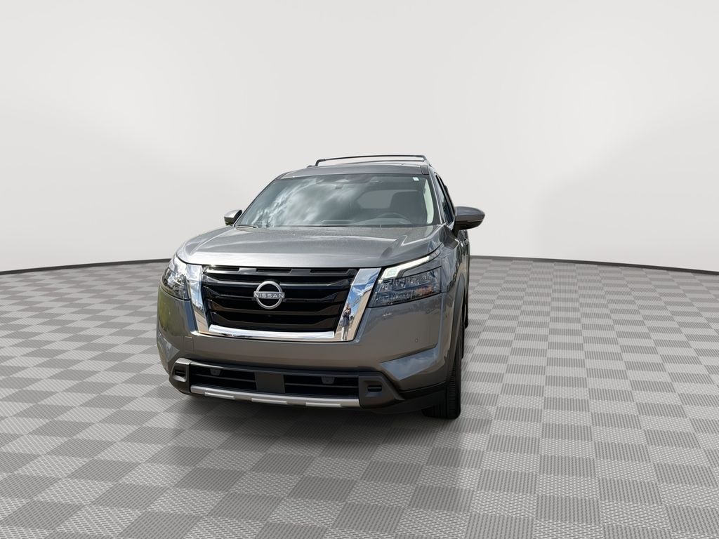 Certified 2025 Nissan Pathfinder SL SUV