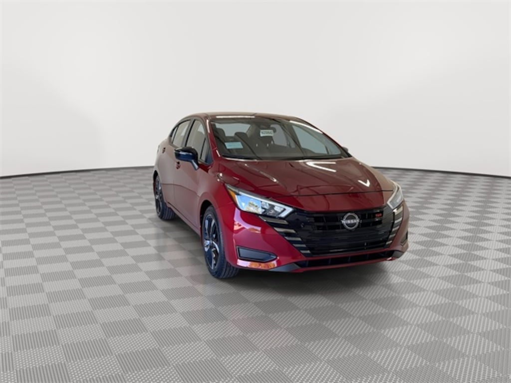 New 2025 Nissan Versa 1.6 SR Sedan