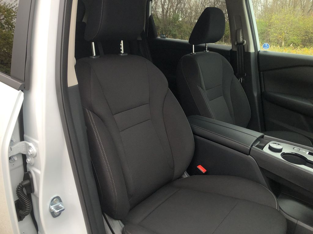 2025 Nissan Rogue S - Photo 20