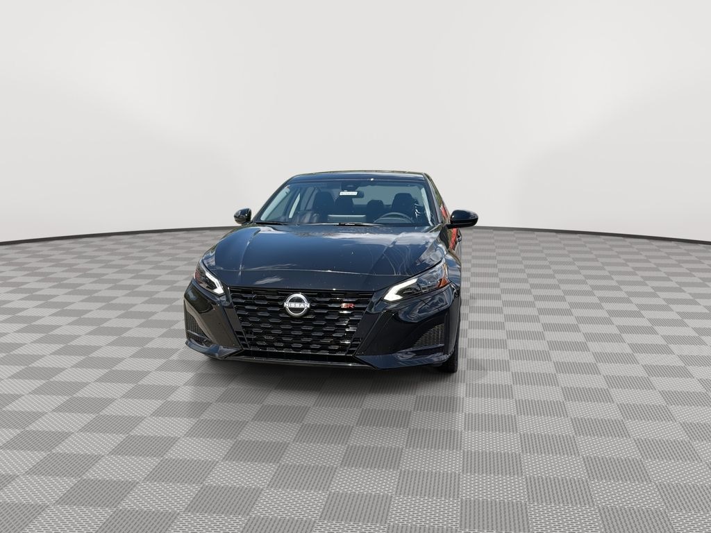 New 2026 Nissan Altima SR Sedan