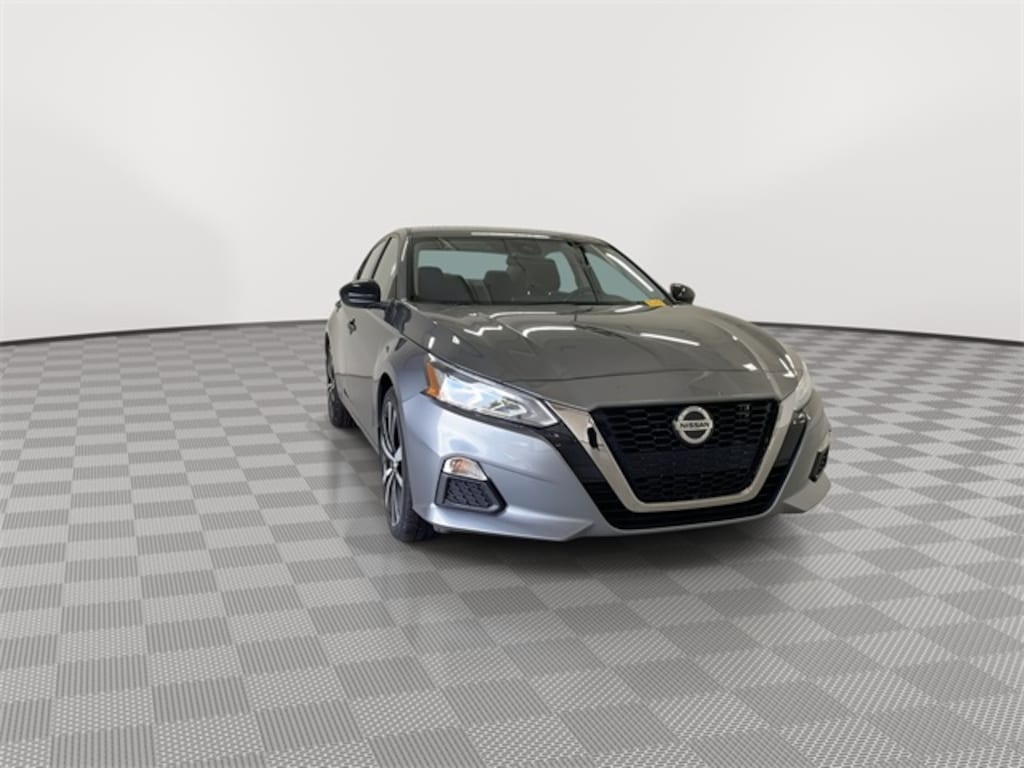 Certified 2022 Nissan Altima 2.5 SR Sedan