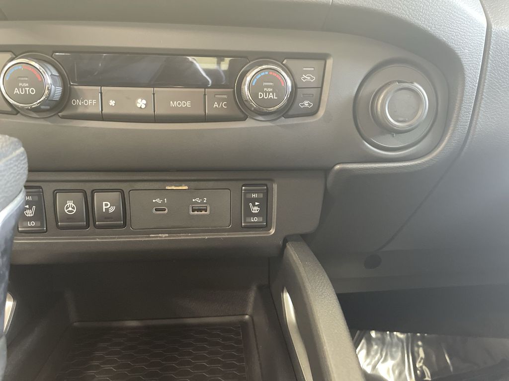 2024 Nissan Frontier SV - Photo 25