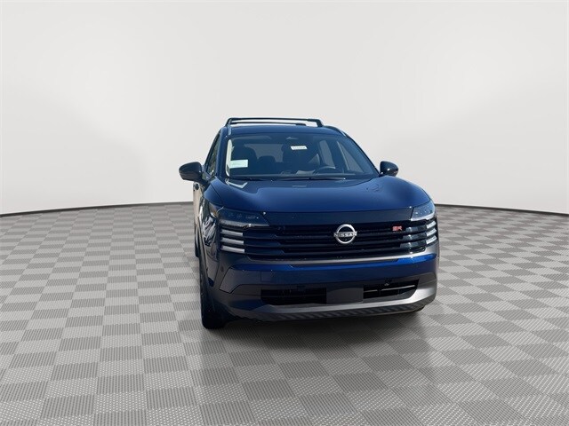 2026 Nissan Kicks SR photo 3