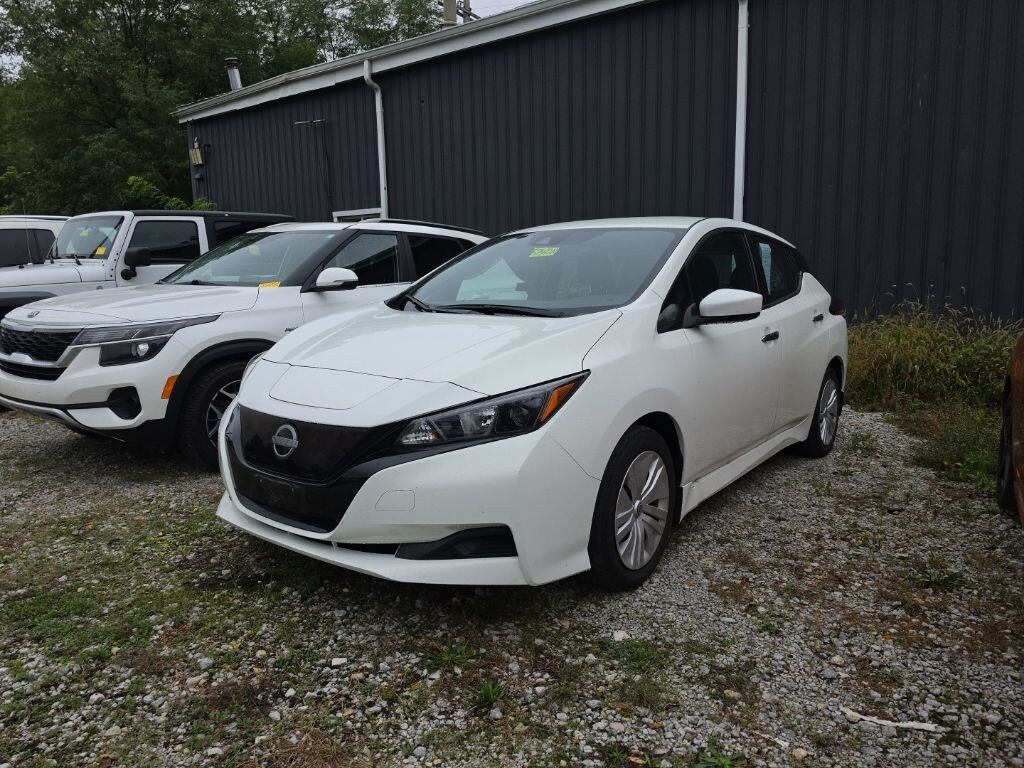 Used 2025 Nissan LEAF S Hatchback