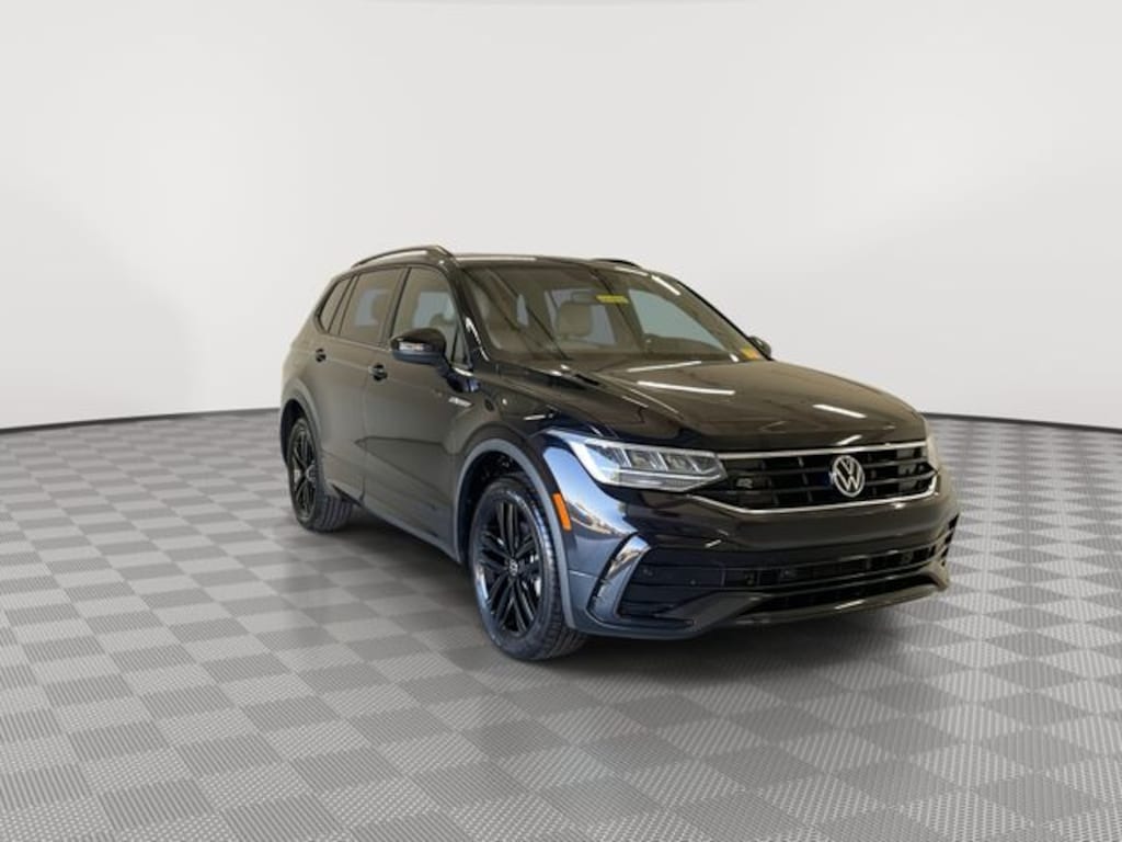 Used 2022 Volkswagen Tiguan 2.0T SE R-Line Black SUV