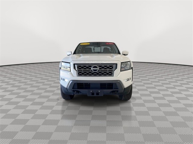 2024 Nissan Frontier SV photo 4