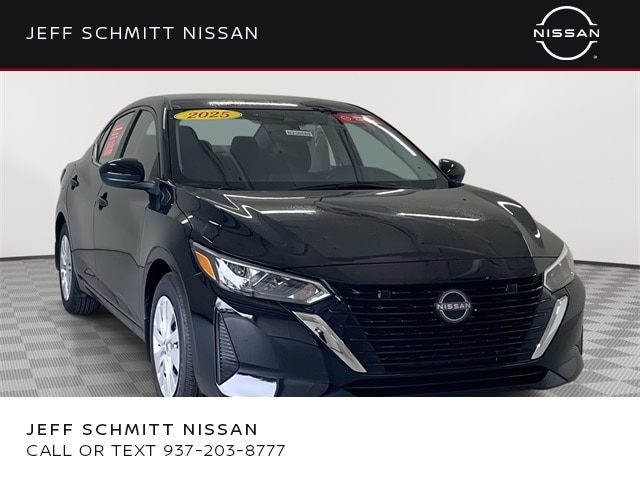 2025 Nissan Sentra S's photo