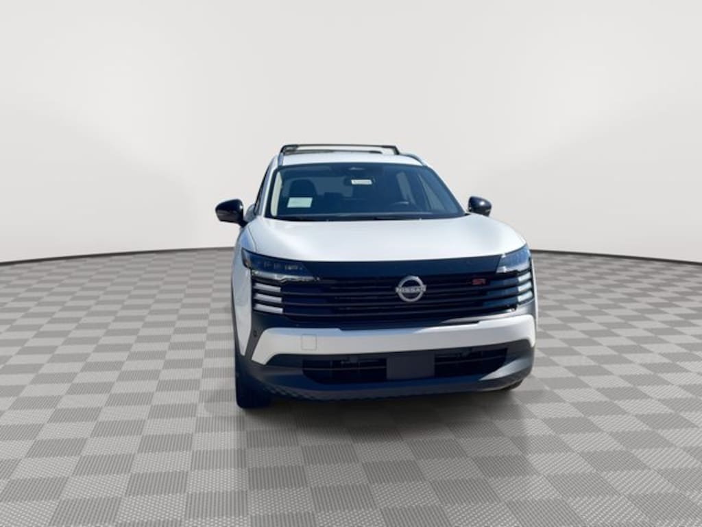 New 2026 Nissan Kicks SR SUV