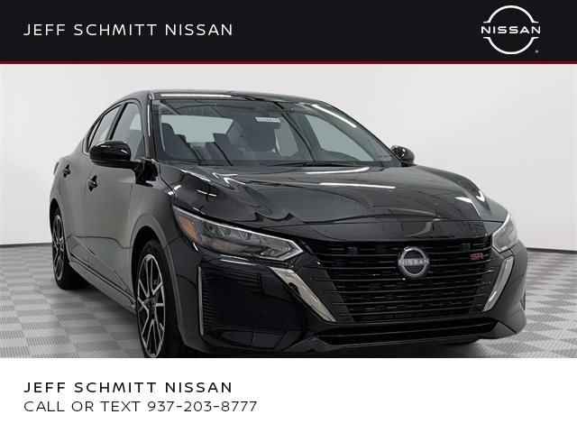 2025 Nissan Sentra SR's photo