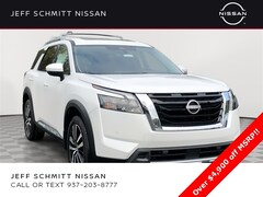 2025 Nissan Pathfinder Platinum SUV
