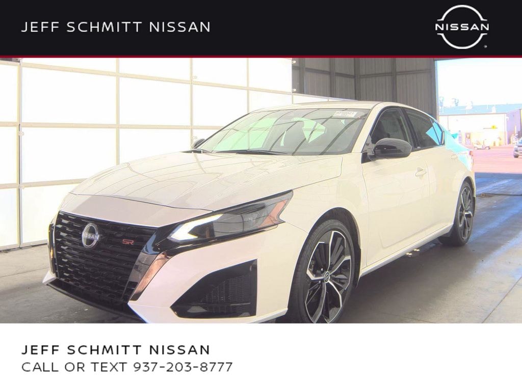 Certified 2025 Nissan Altima SR Sedan