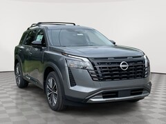 2026 Nissan Pathfinder Platinum SUV