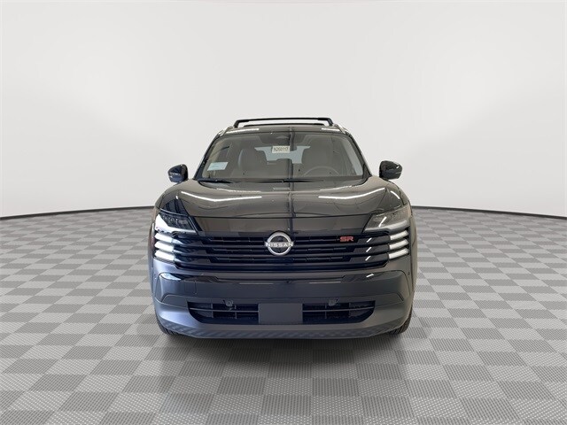 2026 Nissan Kicks SR photo 3