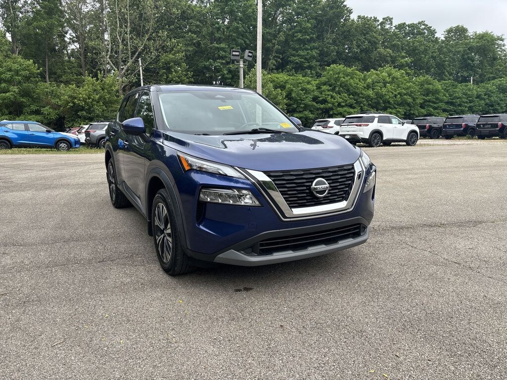 Used 2021 Nissan Rogue SV SUV