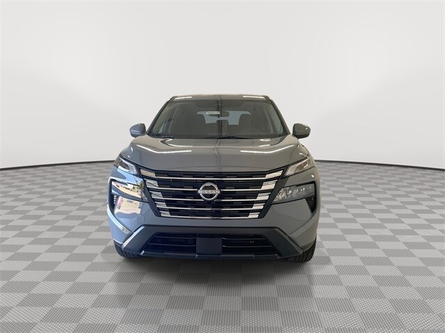 2026 Nissan Rogue SV photo 4