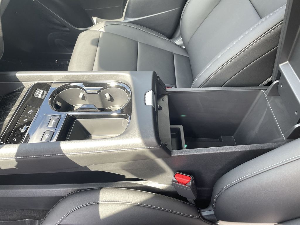 2025 Nissan Murano SV - Photo 25
