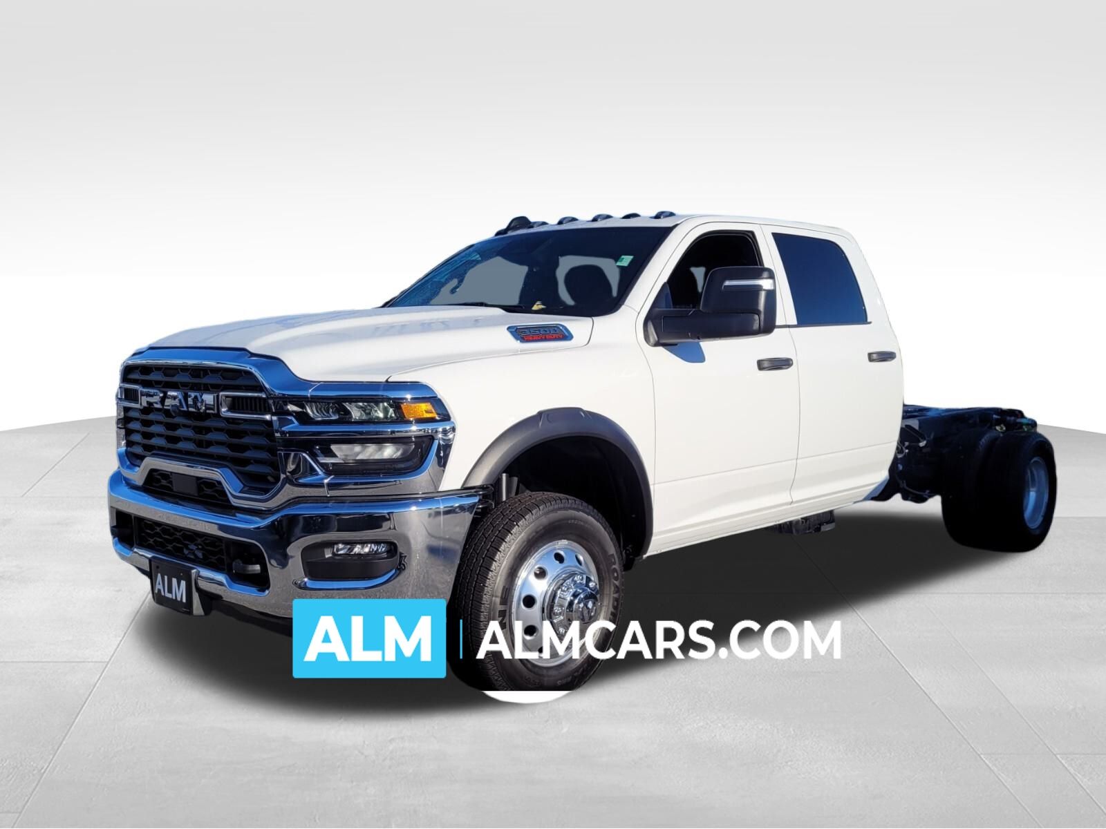 2025 RAM Ram 3500 Chassis Cab Tradesman's photo