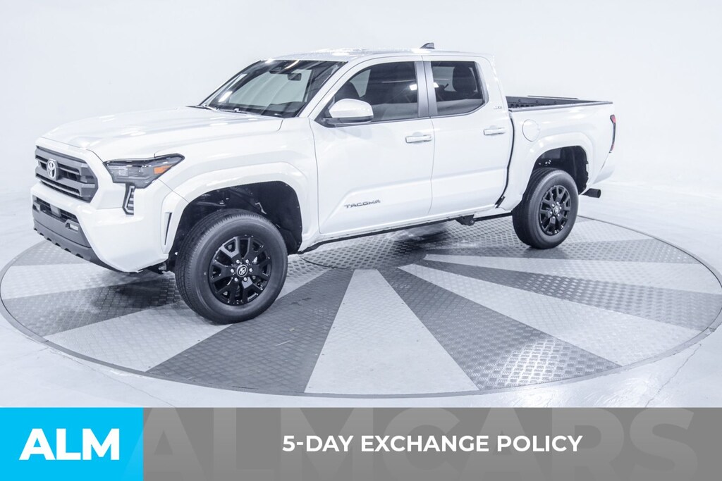 Used 2025 Toyota Tacoma SR5 Truck