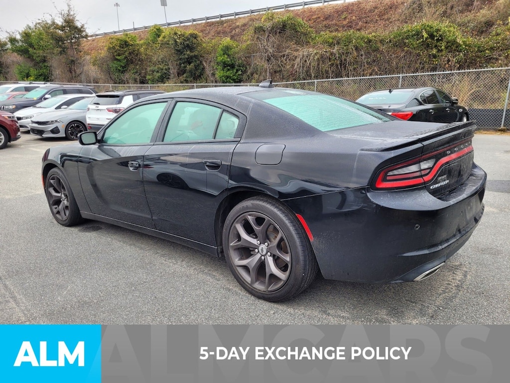 Used 2019 Dodge Charger SXT Sedan