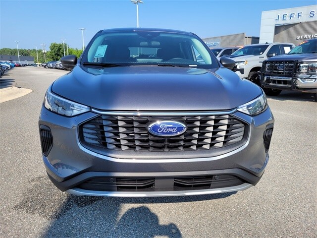2025 Ford Escape Active photo 2