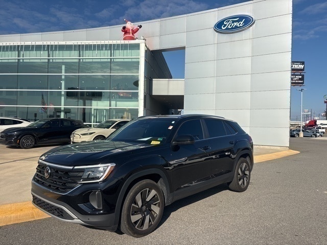 2024 Volkswagen Atlas Cross Sport SE w/Tech's photo