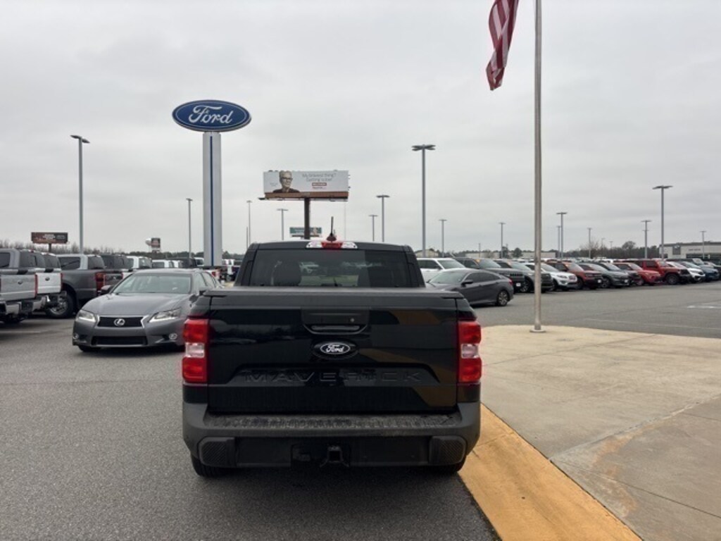 Used 2025 Ford Maverick XLT Truck