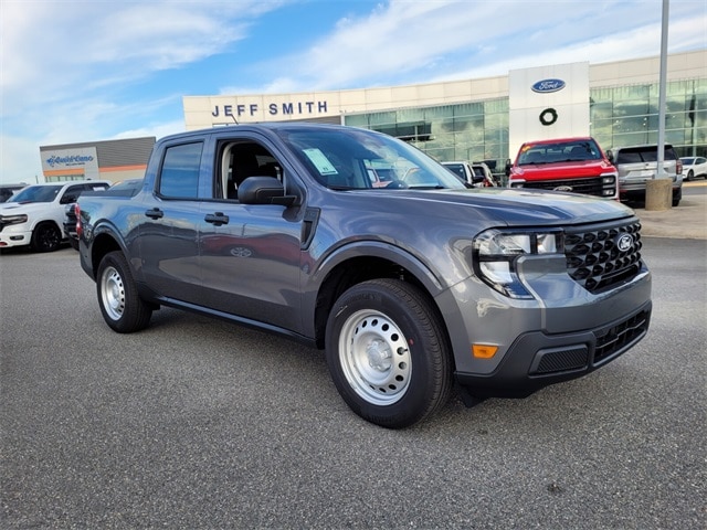 2026 Ford Maverick XL's photo