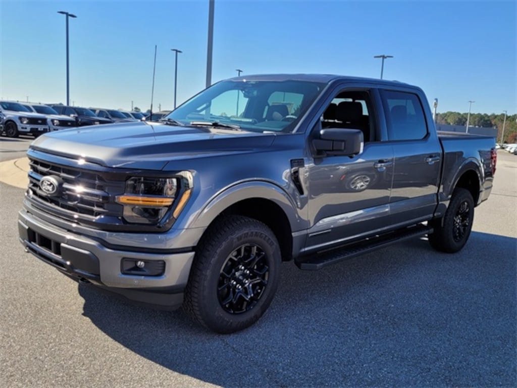 New 2025 Ford F-150 XLT Truck