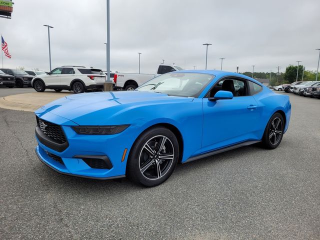 2025 Ford Mustang EcoBoost Fastback - Photo 3