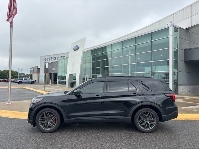 Used 2025 Ford Explorer ST with VIN 1FMWK8GC4SGA68990 for sale in Byron, GA